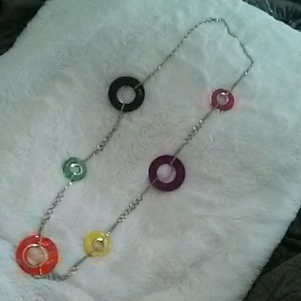 Multi colored ling necklace